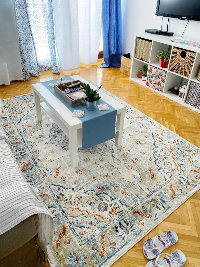 Butterfly Apartment Rijeka Luaran gambar