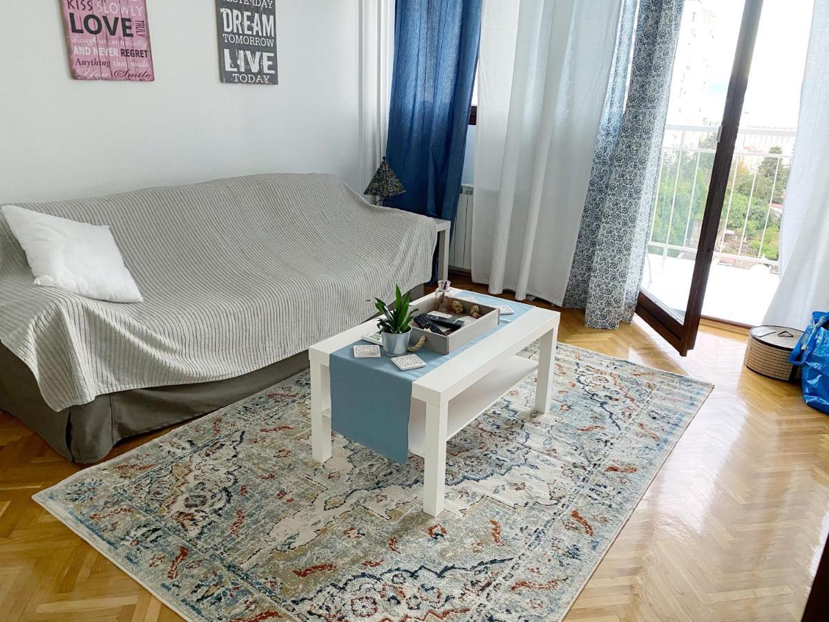 Butterfly Apartment Rijeka Luaran gambar