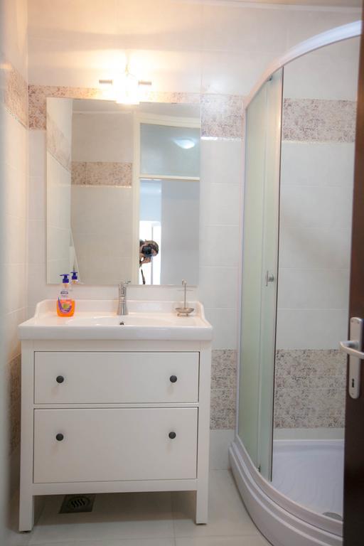 Butterfly Apartment Rijeka Luaran gambar