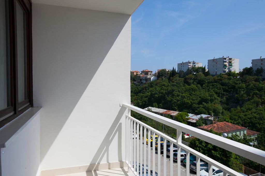 Butterfly Apartment Rijeka Luaran gambar